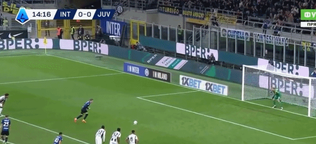 泽林斯基点球破门 国米暂1-0尤文