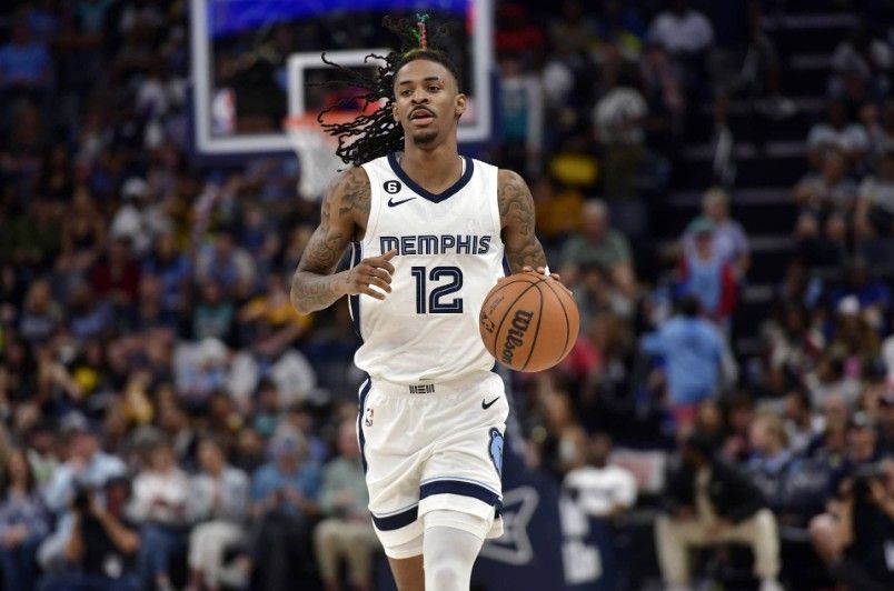 🏀NBA战报：莫兰特26分10篮板14助攻 字母哥37分&amp;利拉德12中1得4分 灰熊122-99雄鹿